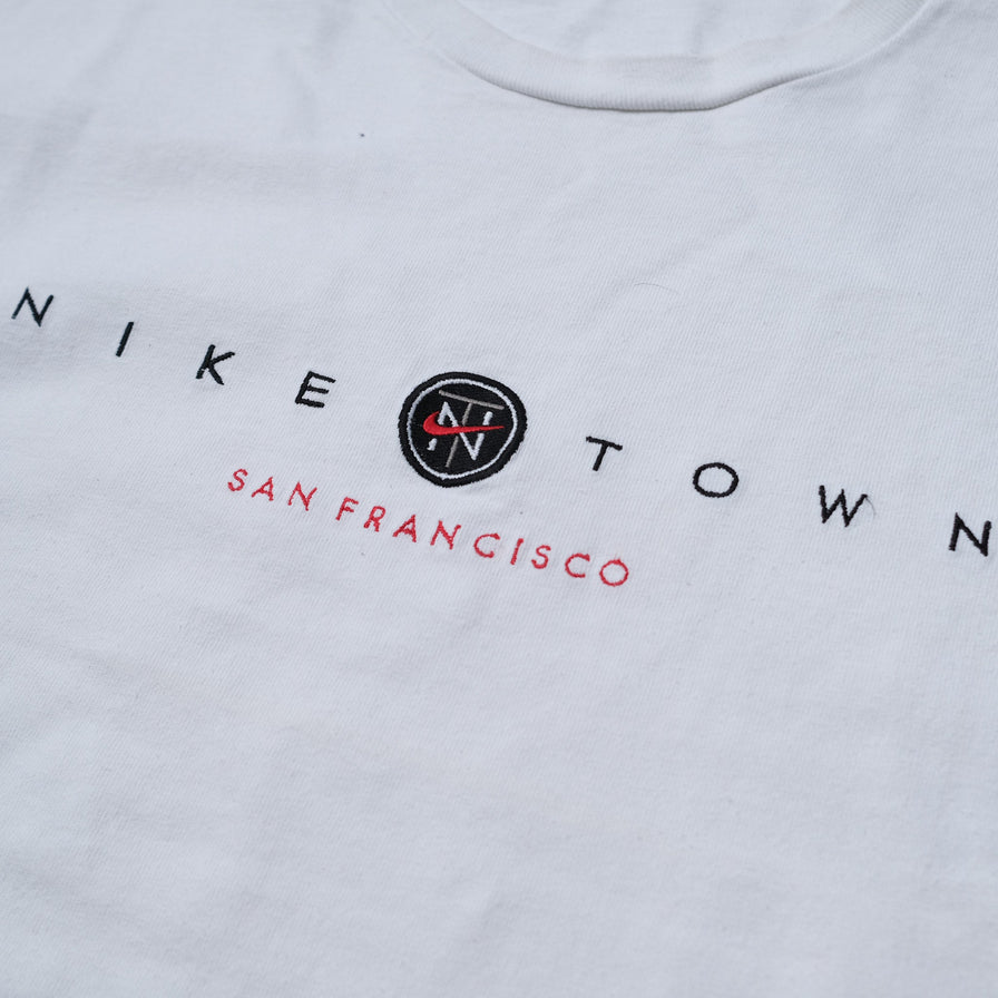 Vintage Niketown San Francisco T-Shirt XXL