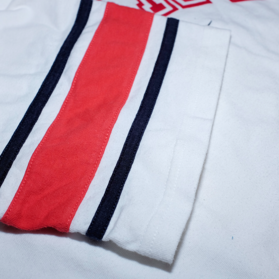 Nike V-Neck T-Shirt Small - Double Double Vintage