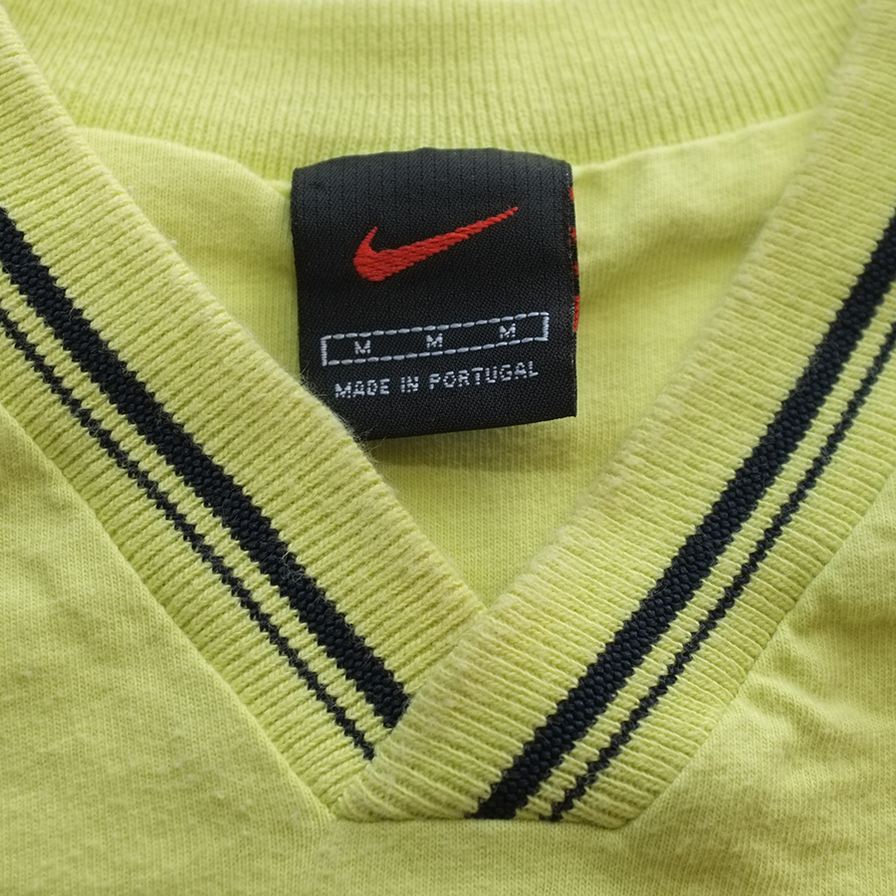 Nike V-Neck T-Shirt Small / Medium - Double Double Vintage