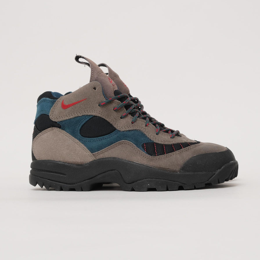 Vintage Nike Air Eebah Mid US 7 