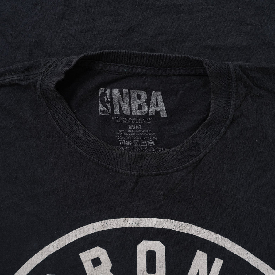 Toronto Raptors T-Shirt Medium