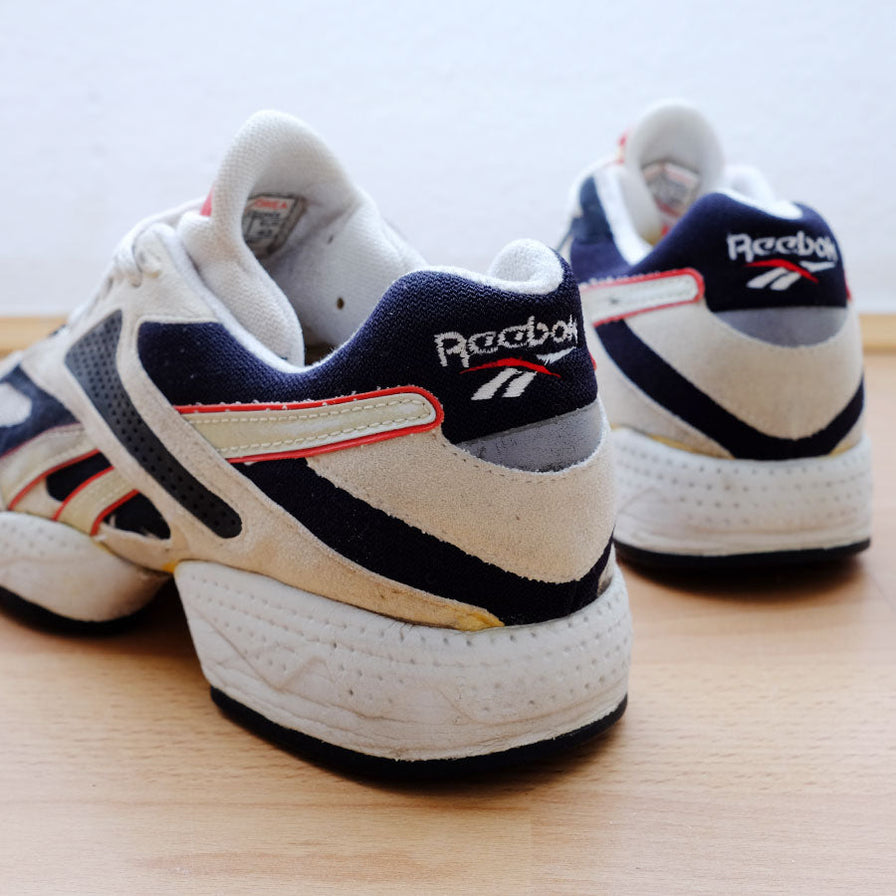 Vintage Reebok Running Sneakers US 9.5 / EU 43 - Double Double Vintage