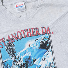 Vintage Vail Skiing T-Shirt Medium