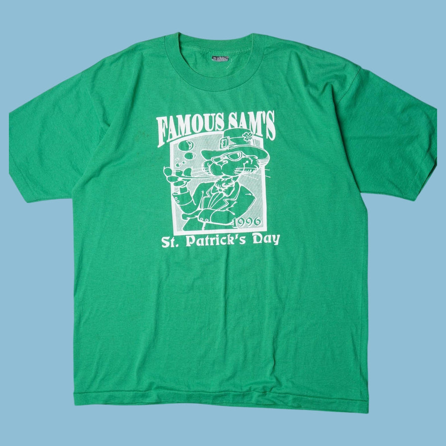 Vintage 90s Famous Sam's St. Patrick's Day 1996 T-Shirt - XL