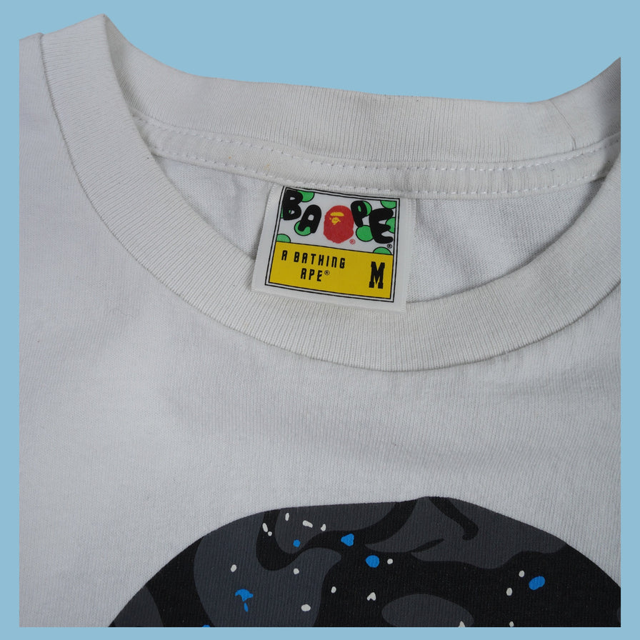 Vintage BAPE Space Tarnfarbe A Bathing Ape T-Shirt - M - NFF Vintage