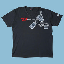 Vintage Diesel 2000s Dog Tags T-Shirt - L