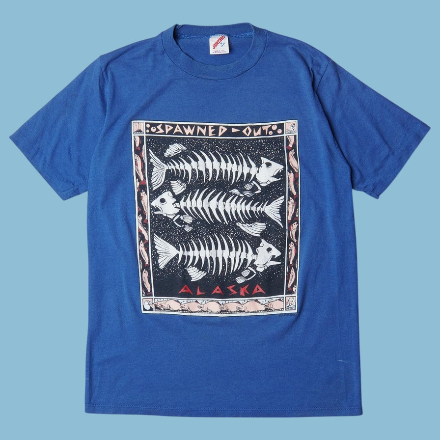 Vintage Jerzees 90s Spawned Out Alaska Fish Graphic T-Shirt - M