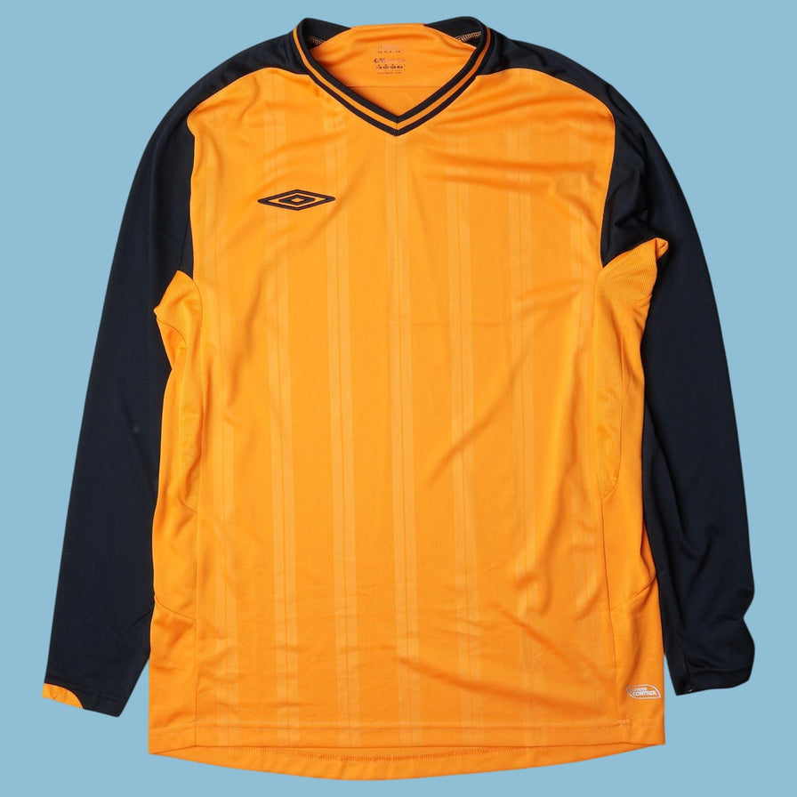 Vintage Umbro 2000s Longsleeve - M