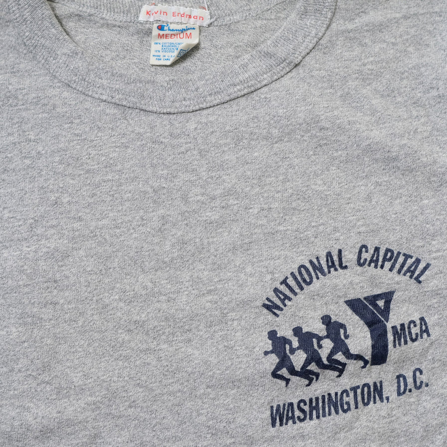 Vintage Champion Women's Cropped T-Shirt Medium