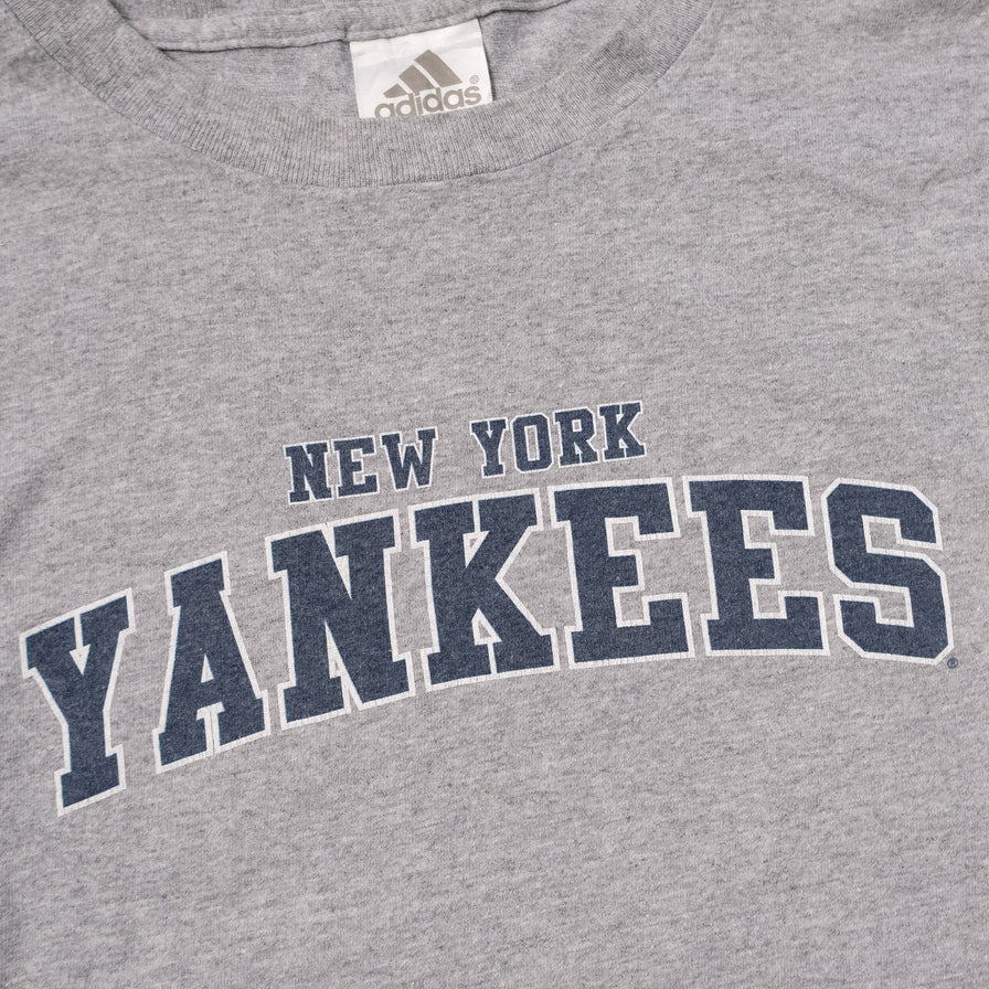 Vintage adidas New York Yankees T-Shirt XXL