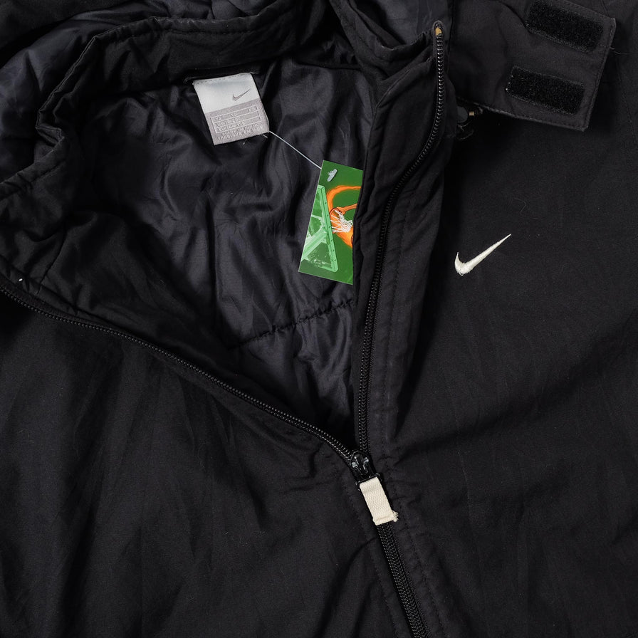 Vintage Women's Nike Padded Jacket Medium 