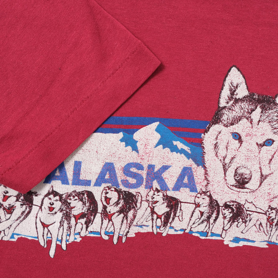 Vintage Alaska Wolves T-Shirt Small / Medium