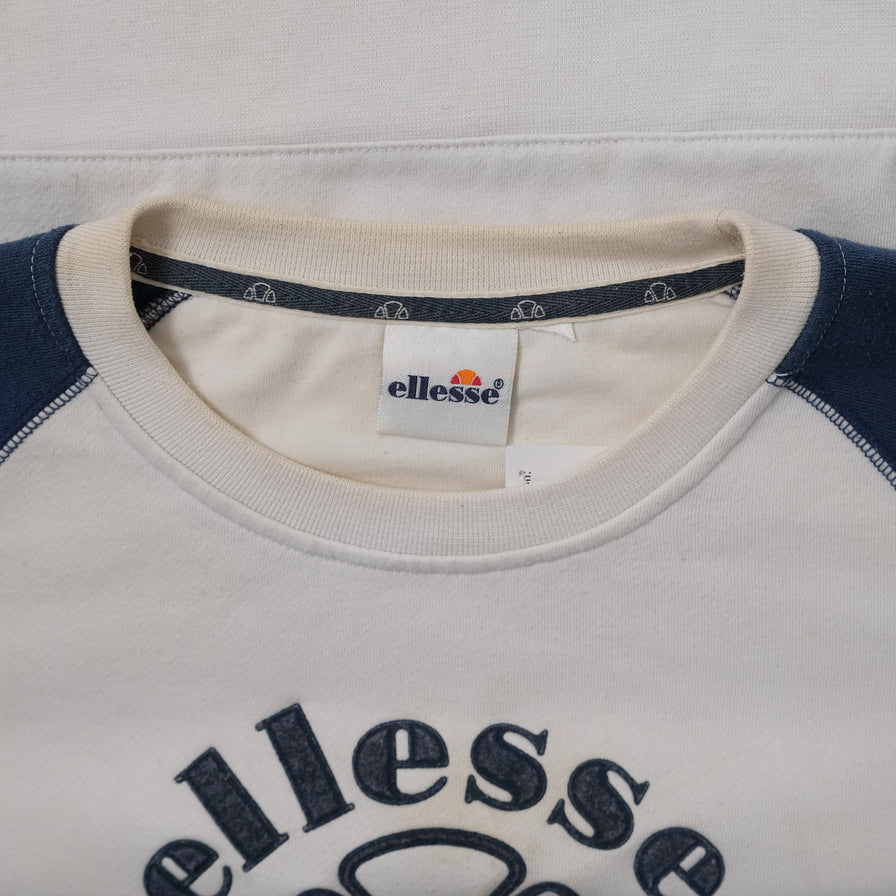 Vintage Ellesse Women's Sweater Small