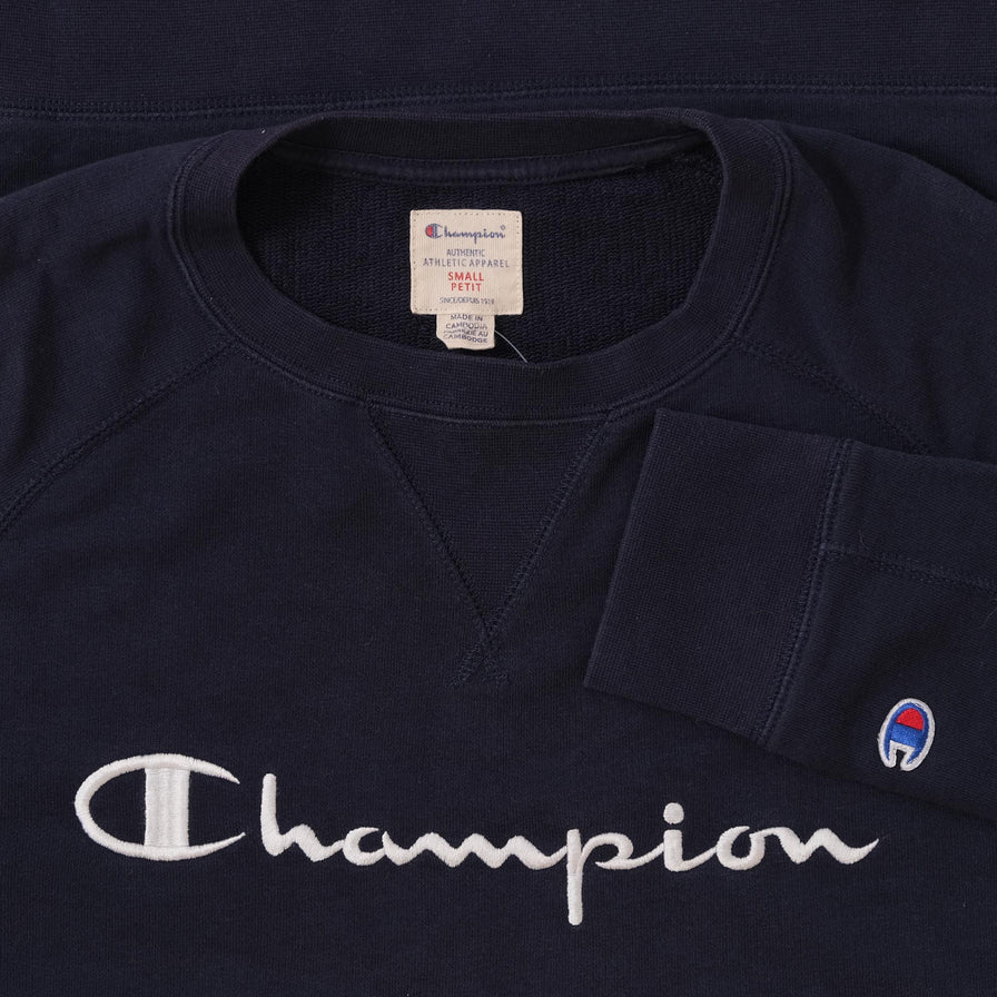 Champion Sweater Small 