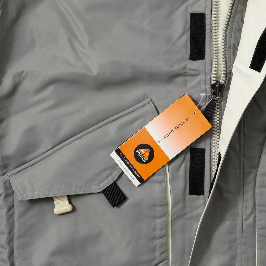 Vintage DS Nike ACG Jacket Medium 