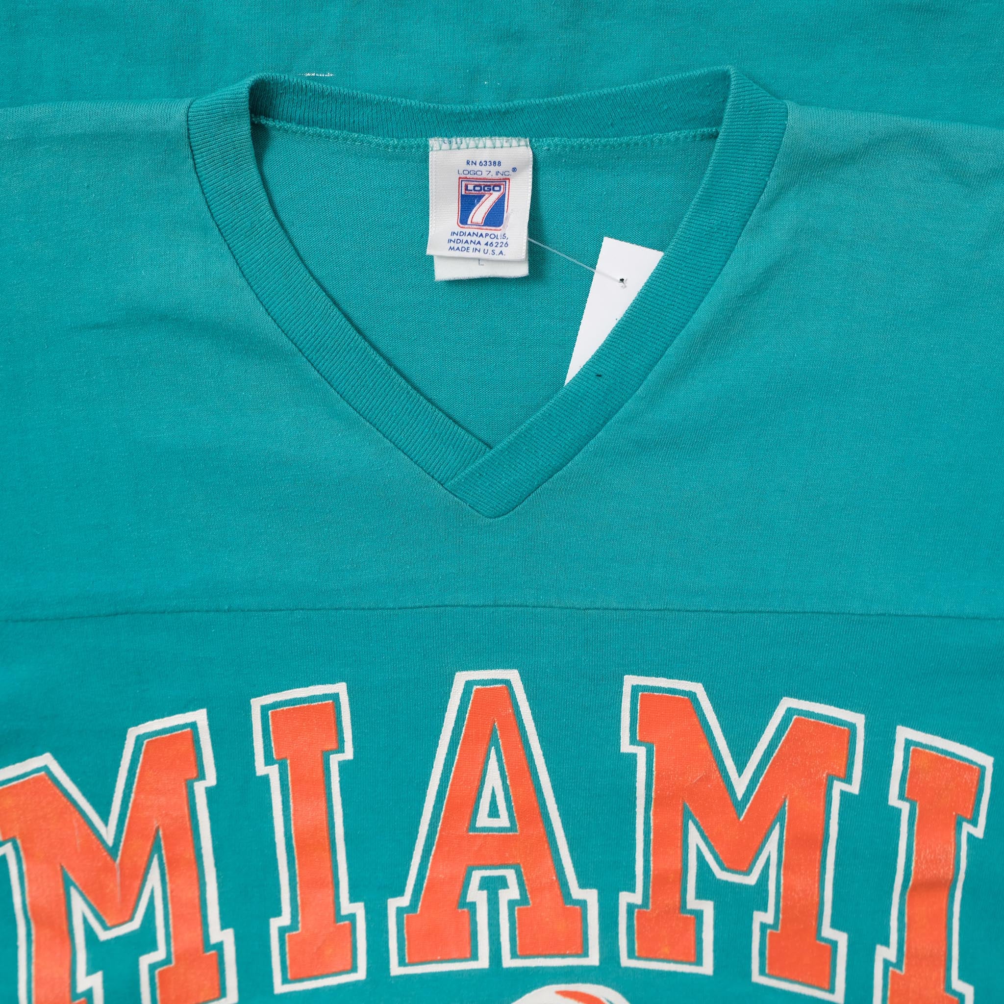 Size Large Vintage 90s Miami Dolphins Shirt for Sale in Brooklyn