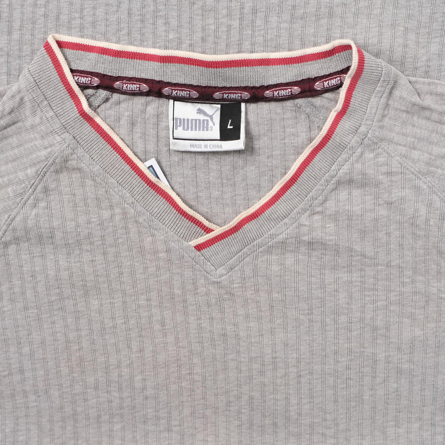 Vintage Puma V-Neck T-Shirt Large 
