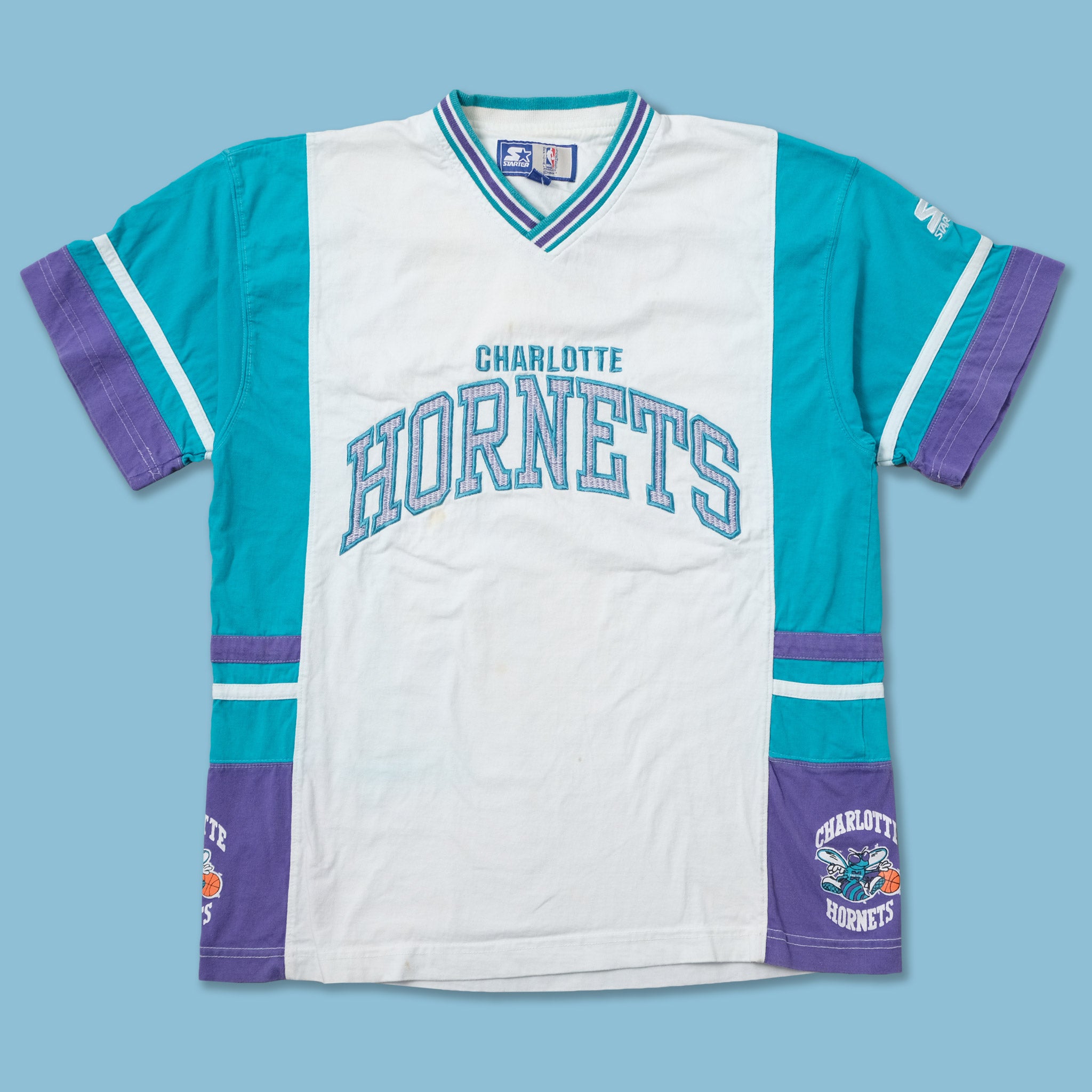 Vintage Charlotte Hornets “Homecourt” Starter T-Shirt
