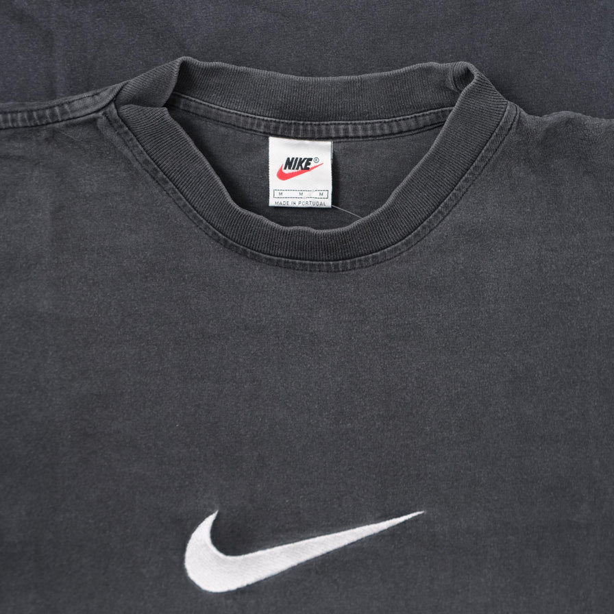 Vintage Nike Swoosh T-Shirt Medium 