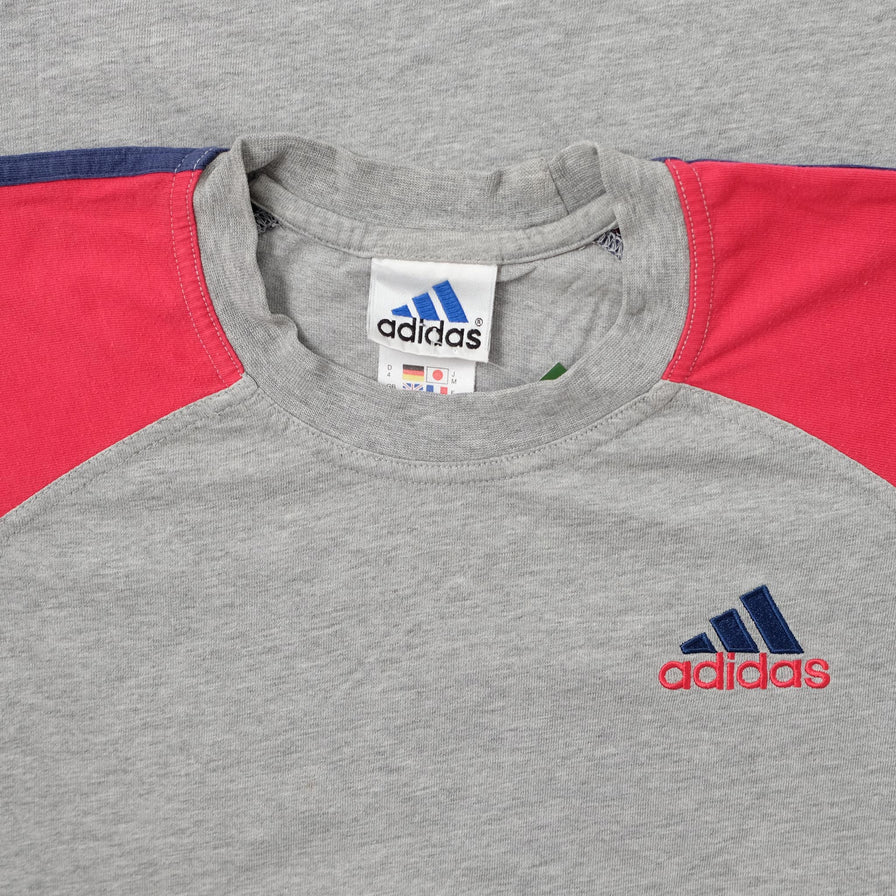 Vintage adidas T-Shirt Small 