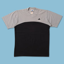 Vintage adidas T-Shirt Small 