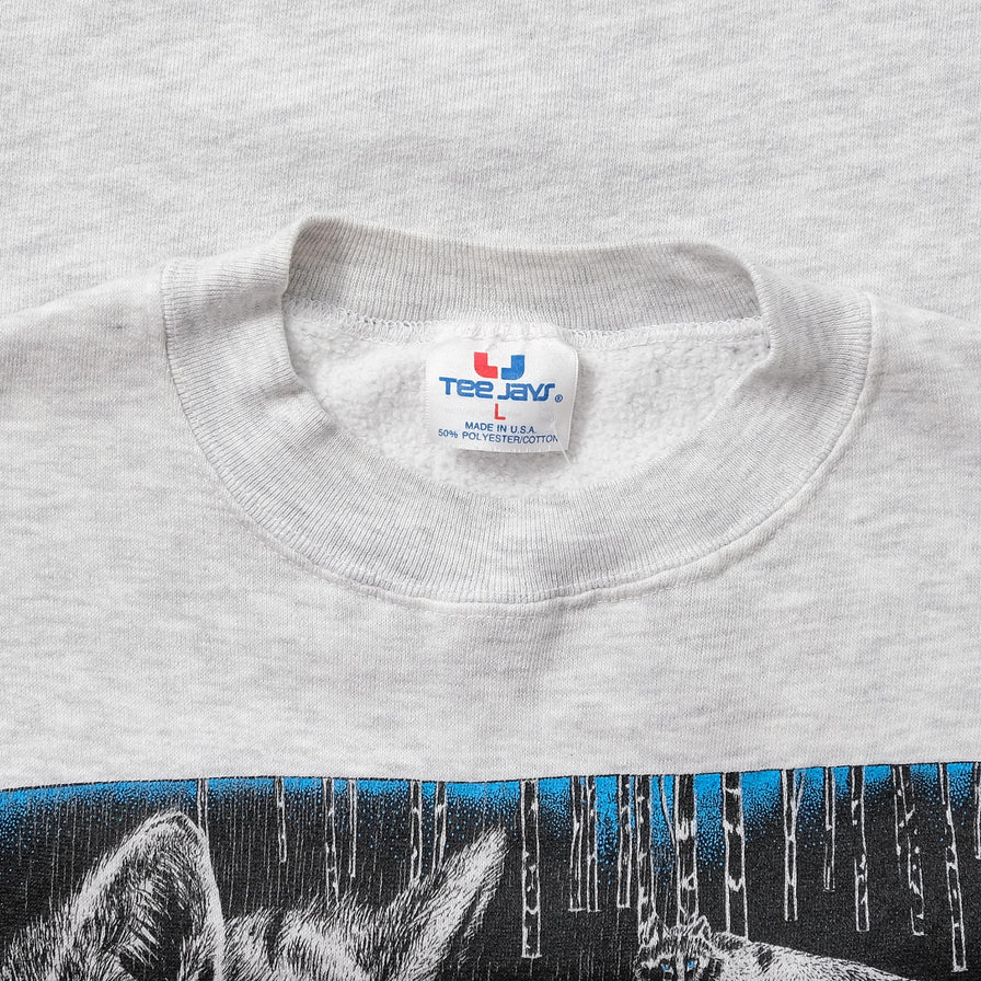 Women's Wolf Sweater Medium 