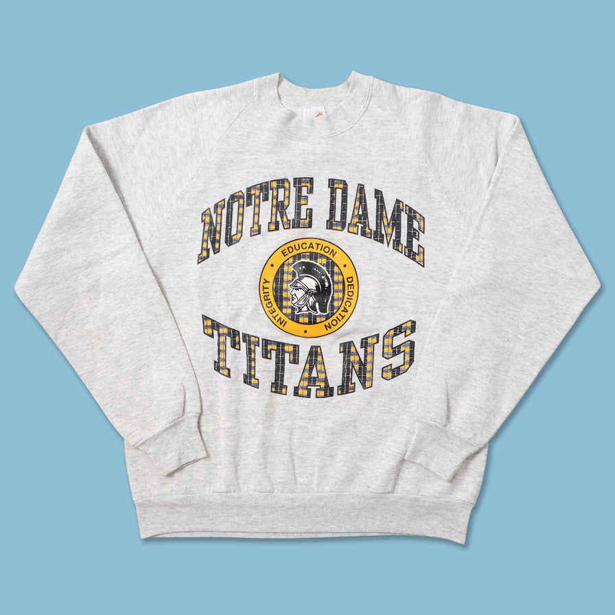 Vintage Notre Dame Titans Sweater Medium 