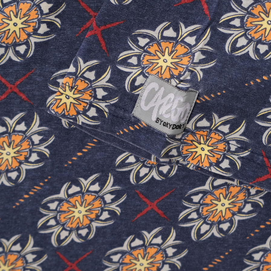 Vintage Pattern T-Shirt Large 