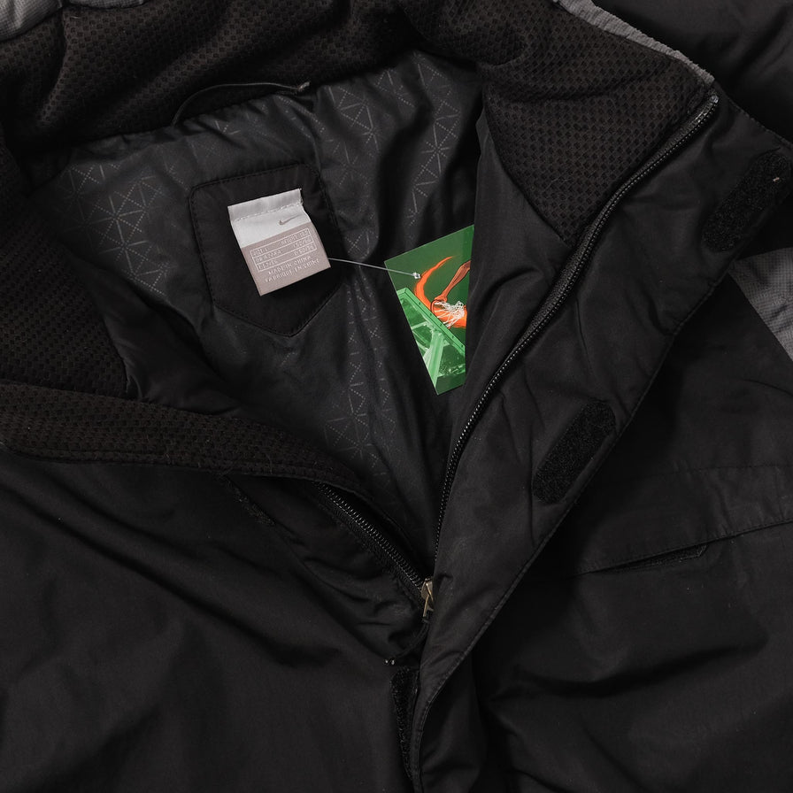 Vintage Nike Padded Jacket Large 