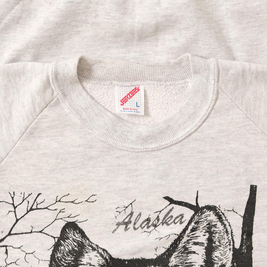 Vintage Alaska Wolf Sweater Small 