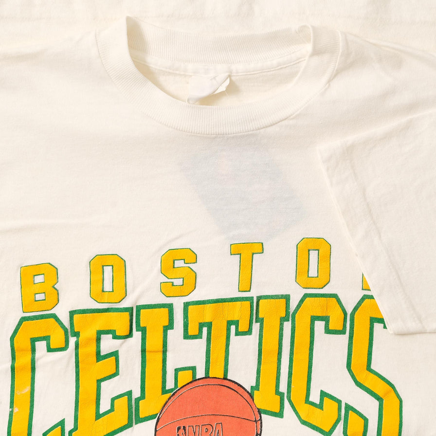 Vintage Boston Celtics T-Shirt Small 