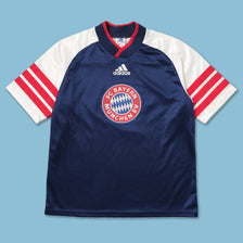 Vintage adidas FC Bayern München Women's Practice Jersey XSmall 