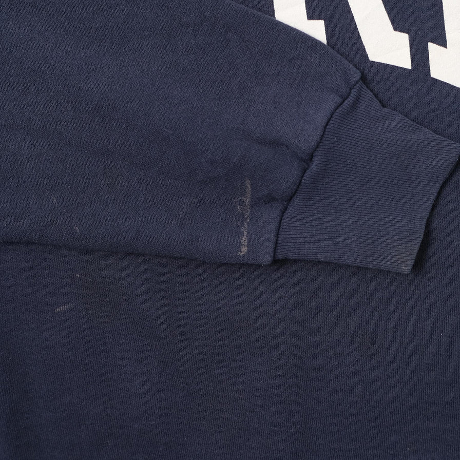 Vintage Duke Sweater Large 