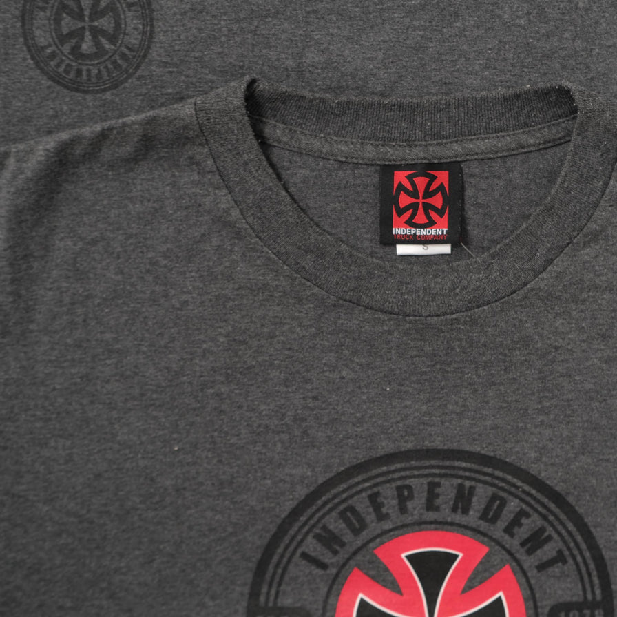 Vintage Independent T-Shirt Small 