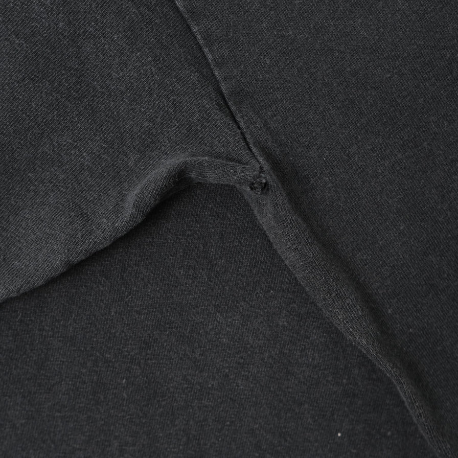 Vintage Etnies T-Shirt Medium 