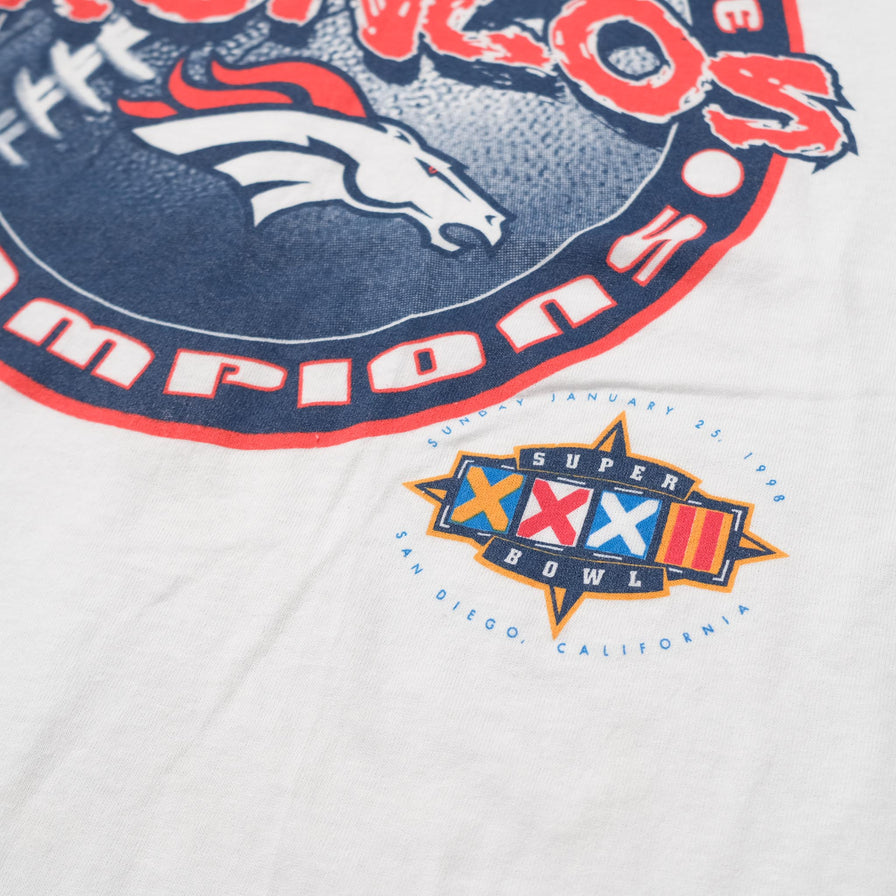 Vintage 1997 Denver Broncos T-Shirt Large 