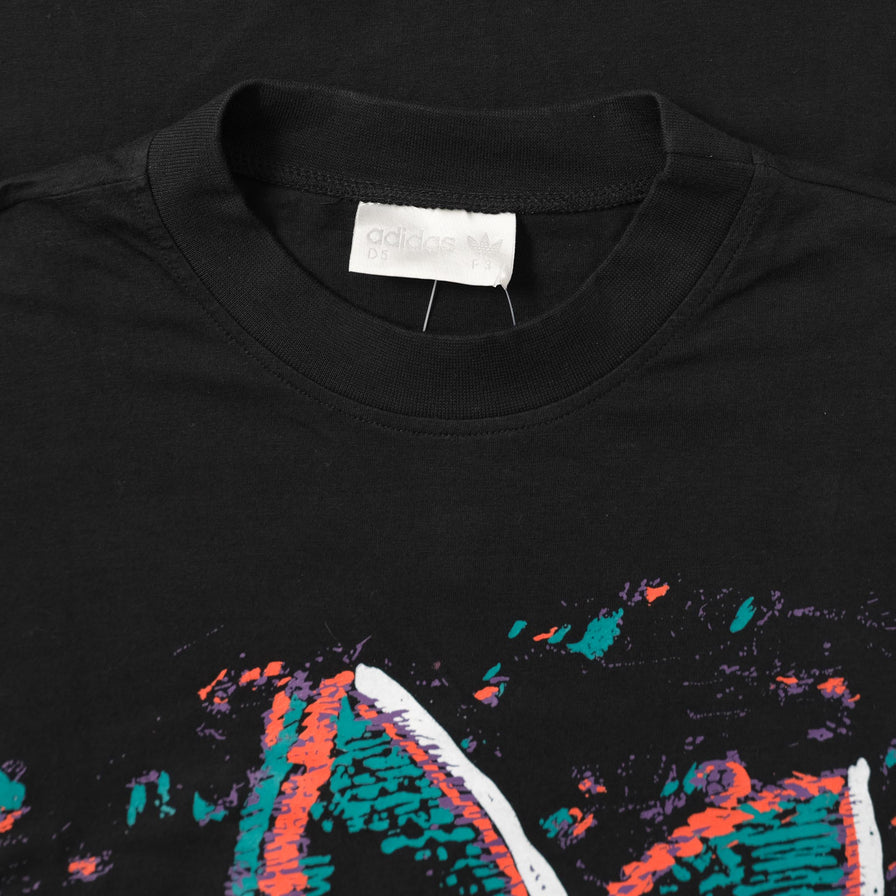 Vintage DS adidas T-Shirt Medium 