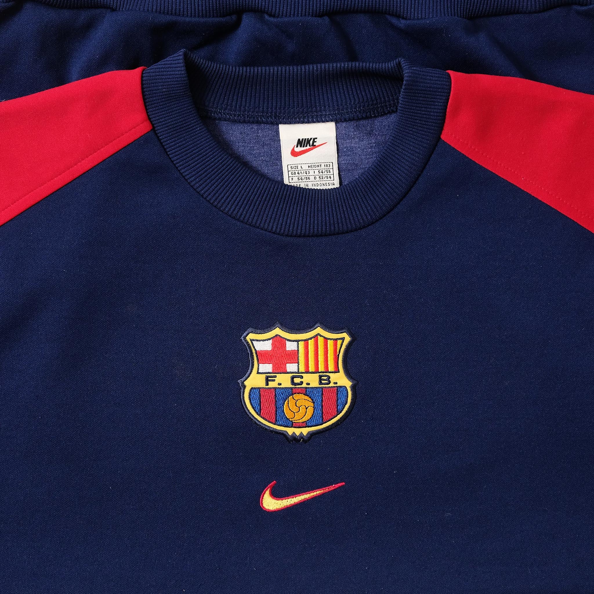 Vintage Nike FC Barcelona Pullover Large | Double Double
