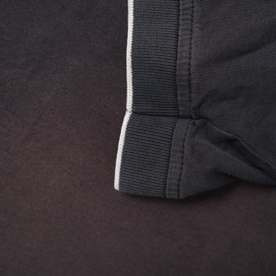 Vintage Nike Mini Swoosh V-Neck T-Shirt Medium 