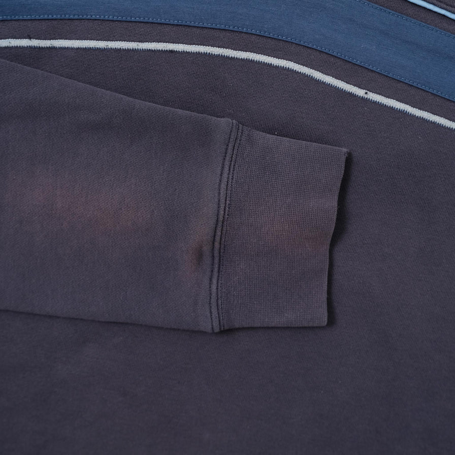 Vintage Nike Mini Swoosh Sweater Medium 