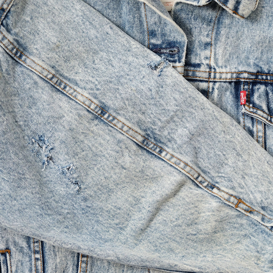 Vintage Women's Levis Denim Jacket Medium 