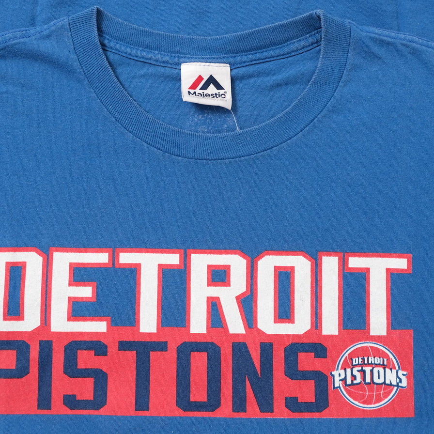 Detroit Pistons T-Shirt Large 