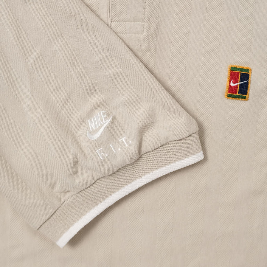 Vintage Nike Court Polo Medium 