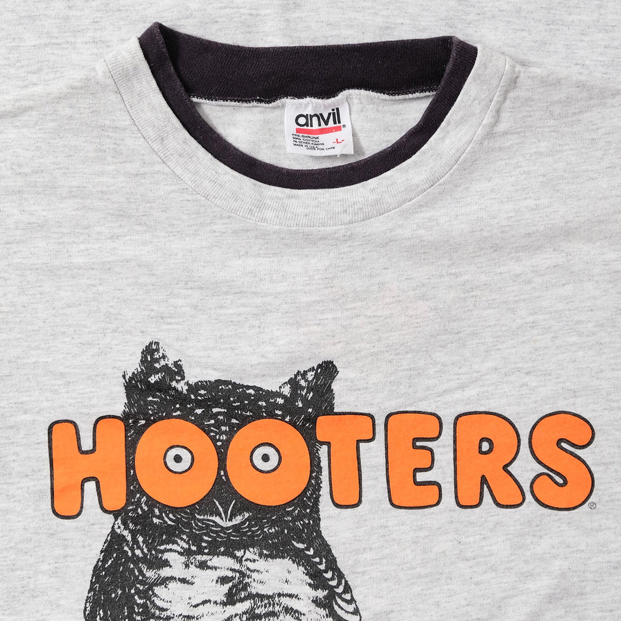 Vintage Hooters Virginia Beach T-Shirt Large 