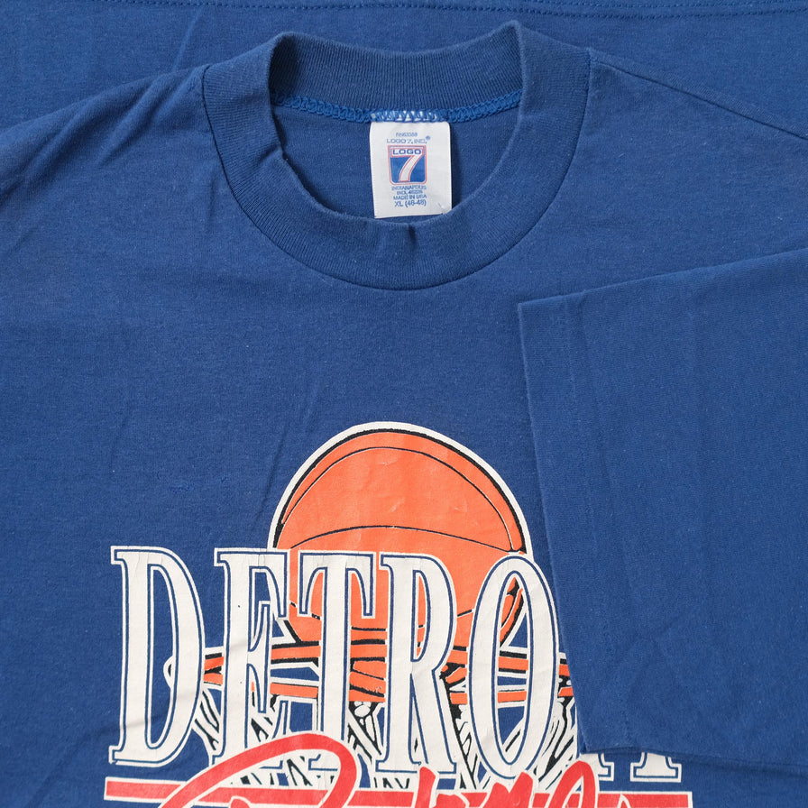 Vintage 1989 Detroit Pistons T-Shirt Large 