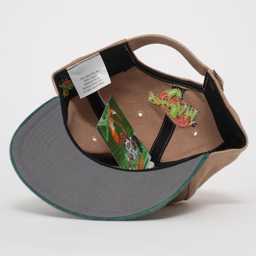 Vintage DS Space Jam TAZ Strapback 