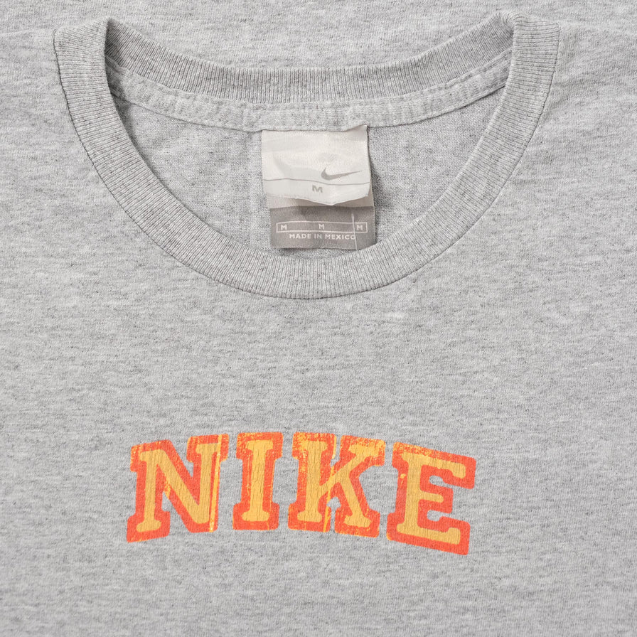 Vintage Women's Nike T-Shirt Medium 