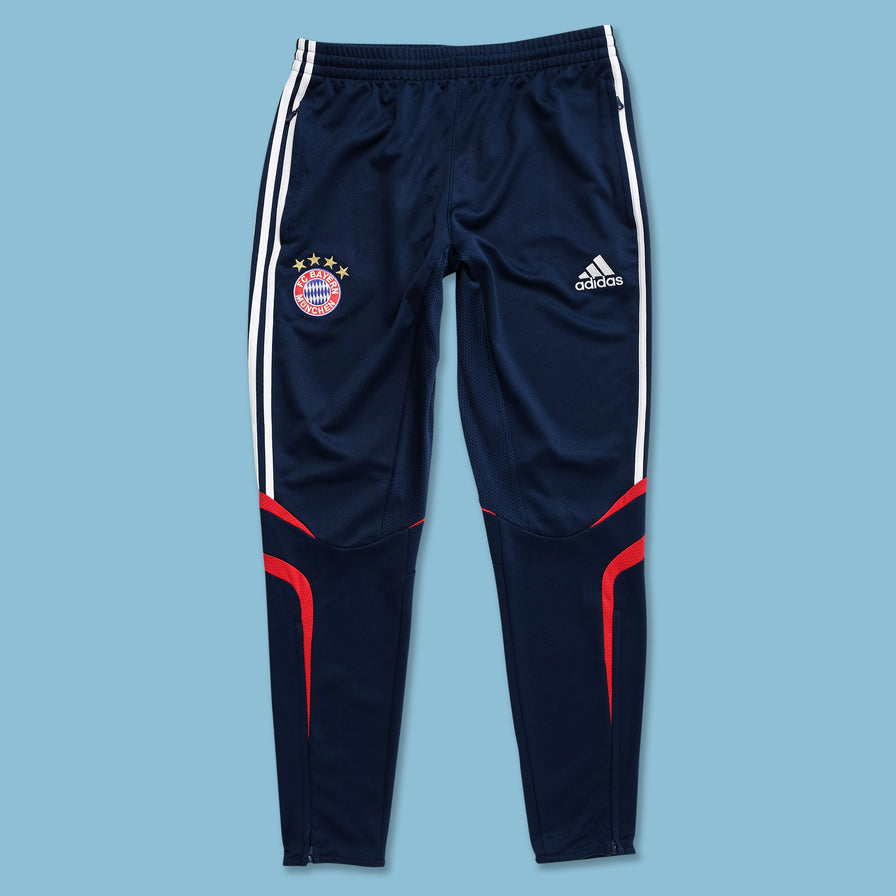 adidas FC Bayern Track Pants Medium 