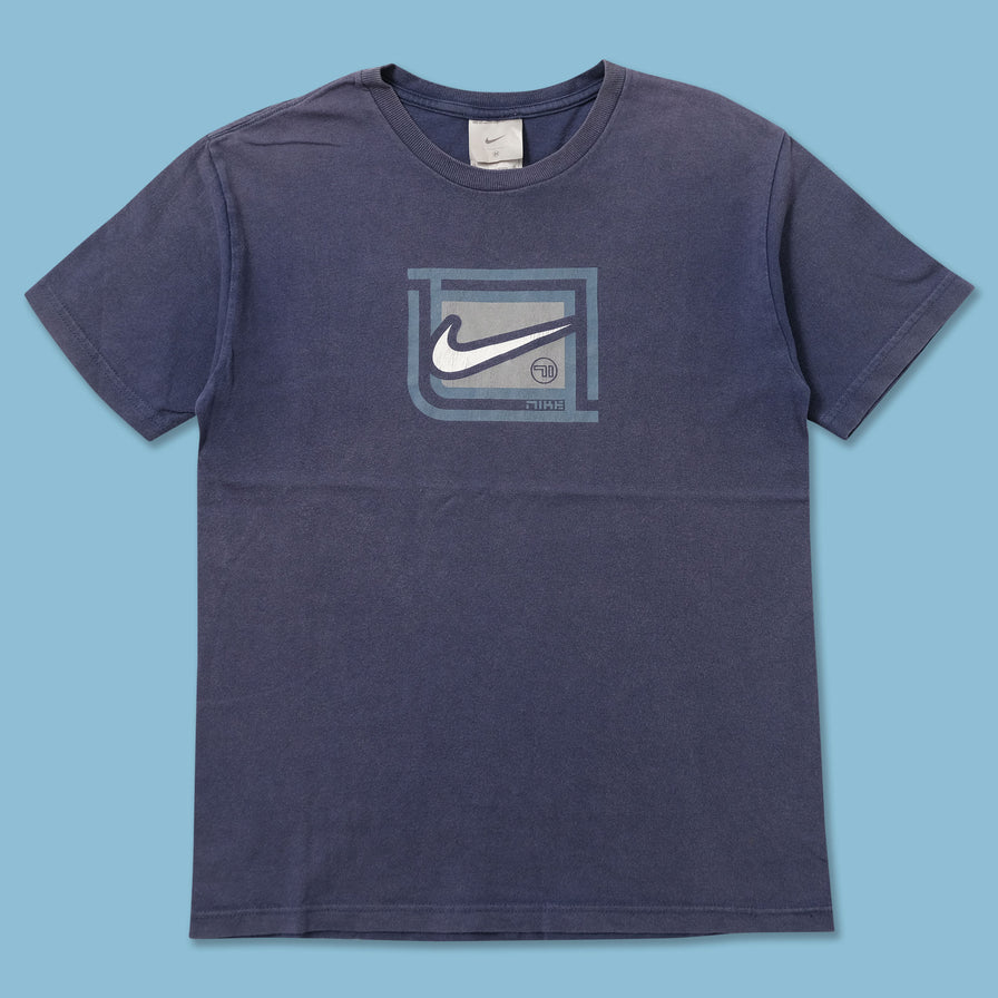 Vintage Women's Nike Swoosh T-Shirt Small 