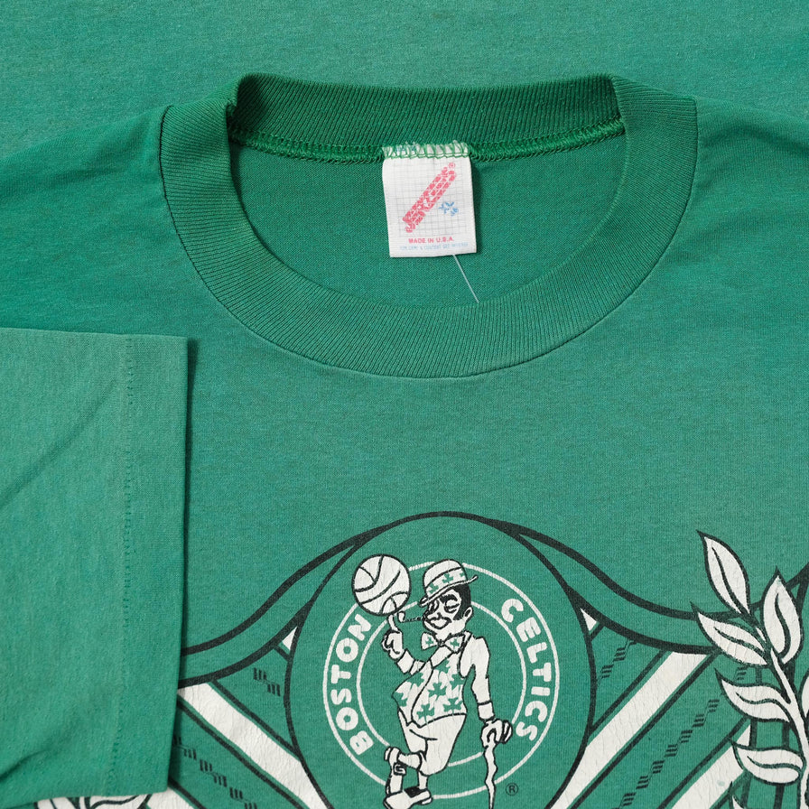 Vintage Boston Celtics T-Shirt Large 